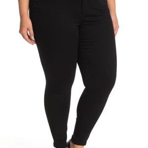 Democracy Black Skinny Jeans, Size 16W
